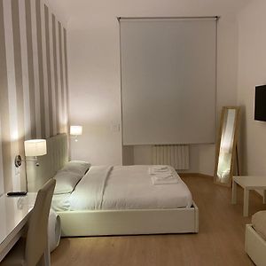 Sallustio Rooms - Rooms Only